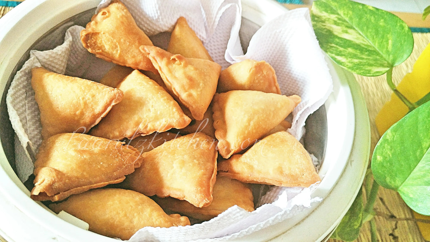 Frozen Samosas (Dozen)